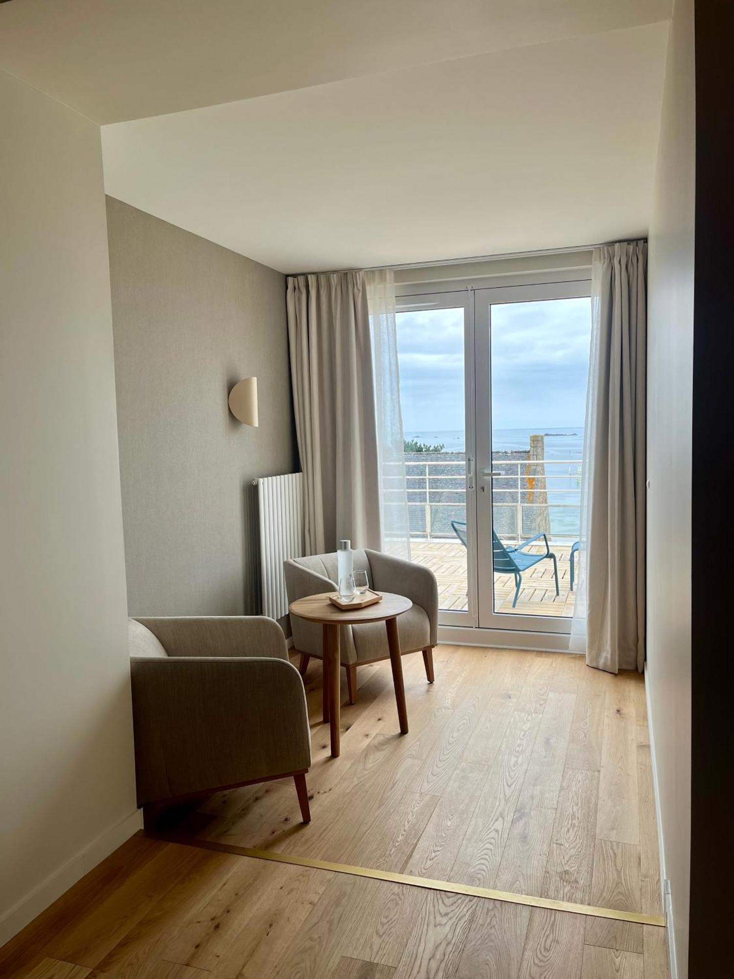 Logis Hotel De كارانتك المظهر الخارجي الصورة